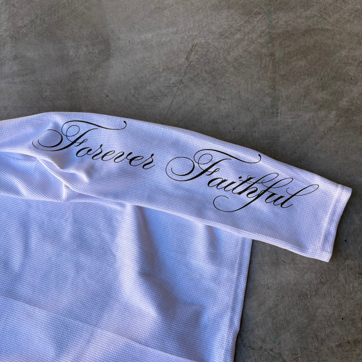 forever faithful thermal white